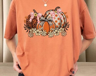 Coquette Pumpkin Fall Floral Autumn Leaves Thanksgiving Shirt, Cozy Autumn Shirt, Women's Halloween Flowers Shirt