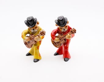 Hand-Painted Ceramic Bulldog Guitarist Figurines, Musician Collectibles - Unique Home Decor Gift for Animal Lovers & Figurine Collectors