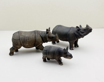 Handmade Ceramic Rhino Figurine Trio – Matte Safari Animal Decor