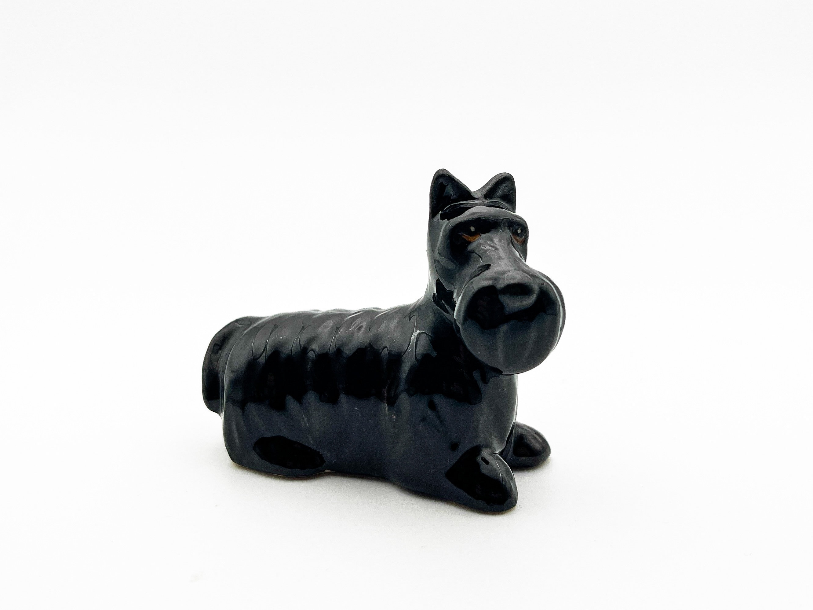 Stable Figurine Chien Scottish Terrier Dansante H 22 CM Blanc