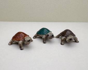 Handmade Mini Ceramic Turtle Figurines: Shelf Decor, Set of 3
