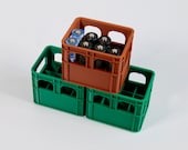 Stapelbare Mini Wasserkisten für Batterien und Akkus (AA/AAA)