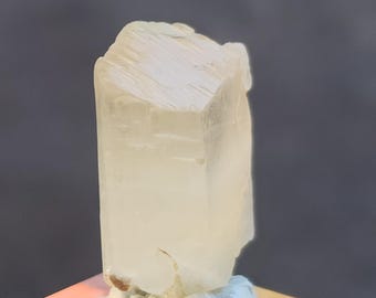Cristal de kunzita terminado de Pakistán, la mayor venta en cristales