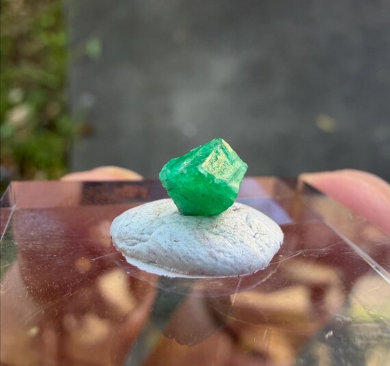 Natural Emerald Crystal from Colombia, Colombian Emerald, Biggest Sale on Crystal