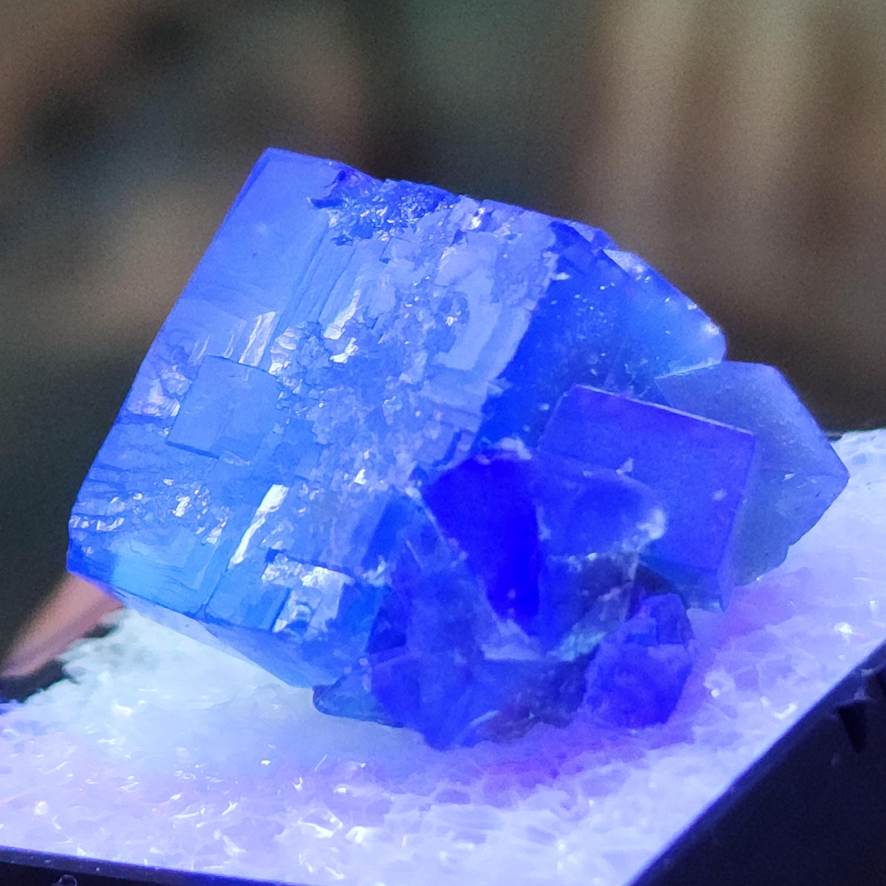 Fluorescent fluorite - Etsy 日本