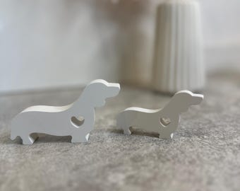 Dachshund with heart • Decoration • Gift idea • Dog figure • Animal decoration • Ceramics • Handcrafted • Keraflott • Dog love • Paw love