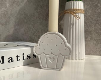 Cupcake candle holder | Birthday candle | Candle holder | Muffin | Gift idea | Souvenir | Minimalist | Table decoration