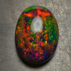 3.05 CT Rare Black Opal Cabochon/ AAA Garde Opal Loose Gemstone/ Ethiopian Opal Oval Cut Smooth Stone/ 13x9x5 MM/ Opal for Jewelry Making