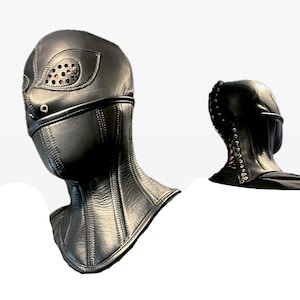 Lederhaube mit Halskorsett