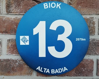 Decorative Ski Piste Signs