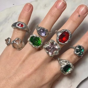 Flüssiger Metallring mit Strasssteinen - weichlöten, Gothic Grunge Feenkern Ring, handgemachter geschmolzener Ring