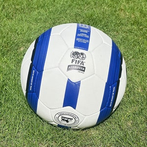 プレミアリーグ ナイキ T90 エアロ 2005 | 公式試合用サッカーボール サイズ 5 | サッカーギフト | お子様へのギフト | トレーニングボール | メンズ クリスマスギフト