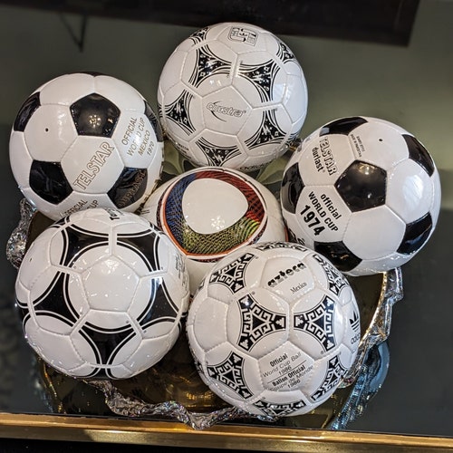 2010 ジャブラニ フットボール | 公式試合球 ワールドカップボール