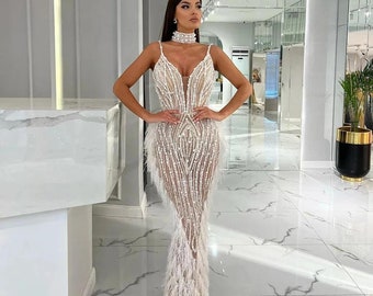 Luxury Feather White Nude Mermaid Evening Dress with Necklace Spaghetti Straps Women Wedding Party Prom Gowns