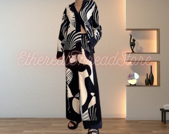 Women Digital Printed Two-piece Set Chic Lapel Long Sleeved Top Loose Straight Leg Pants Suit Fashion Lady High Streetwear