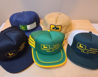 Traditional Green & Yellow John Deere Cap. "NOTHING RUNS LIKE A DEERE