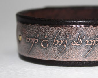 Tengwar, Elvish - Not all those who wander are lost - Mens leather bracelet. Size info in item description