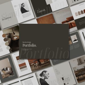 Puede incluir: Un diseño de portafolio con múltiples páginas, que presenta conceptos de diseño de interiores. La página central muestra "Interior design Portfolio." Otras páginas muestran elementos de diseño, paletas de colores e imágenes de muebles y decoración. La combinación de colores es neutra con tonos de gris, marrón y blanco.