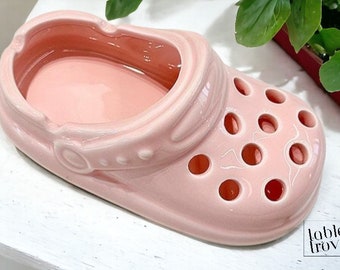 Pink Shoe Ashtray, Pink Shoe Ashtray with Holes, Ceramic Ashtray, Outside Ashtray, Sandal Ashtray, Croc Shoe Decor, Gift for Mother, Decor.