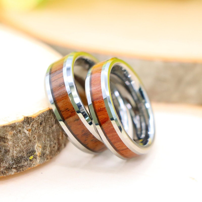 Captivating Wooden Wedding Band Capture Art Captivating Wooden Wedding Band Capture Art
