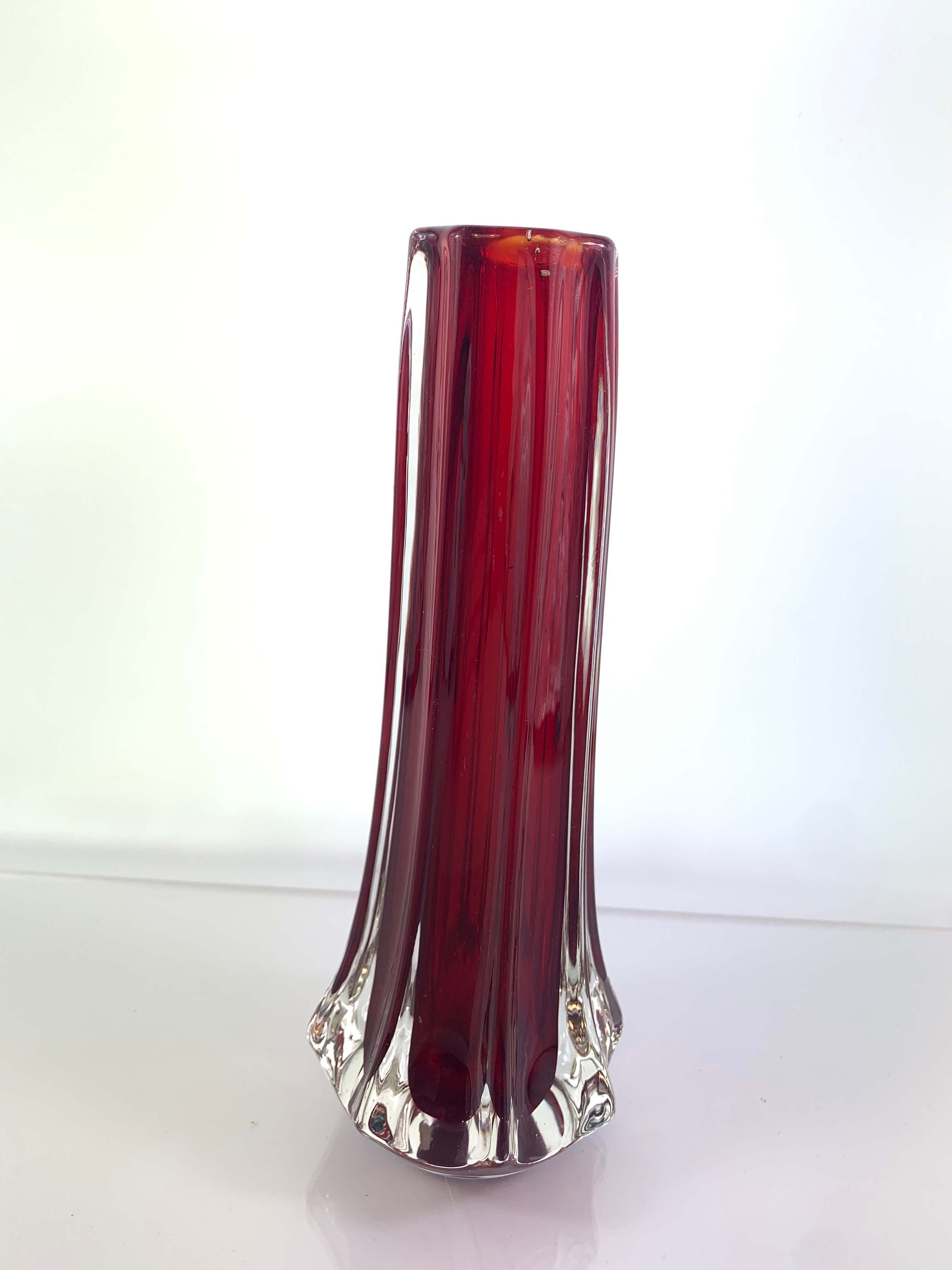 Rare Ruby Red Glass Vase Whitefriars Geoffrey Baxter 9781 Vintage Gift ...