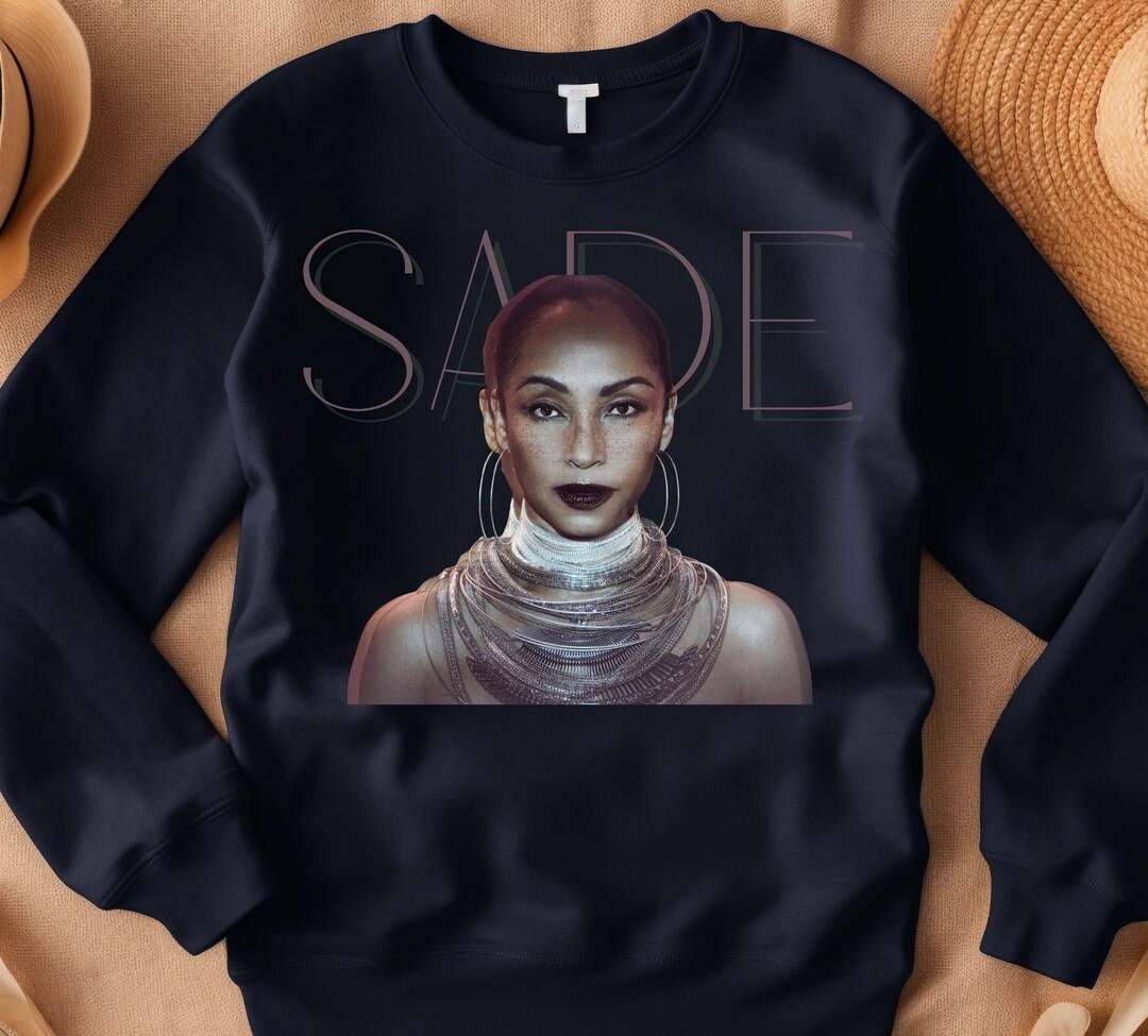 SADE Crewneck Sweatshirt Vintage 90s SADE Fan Retro Gift for Men Women