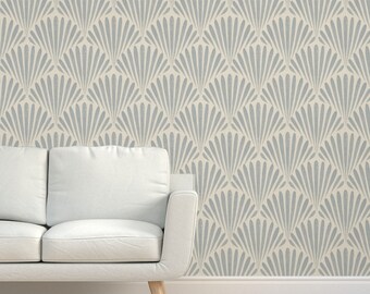 Seashell Fans Grasscloth Wallpaper - Scallop Fans de leannefriedberg - Scallop Fans Coastal Nautical Textured Sisal Wallpaper de Spoonflower