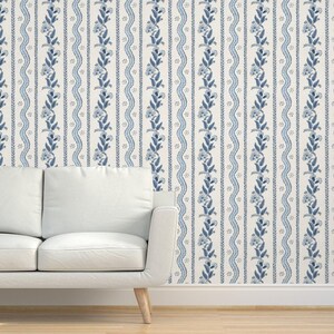 Chinoiserie Grasscloth Wallpaper - Navy On White Stripe by danika_herrick - Garden Stripe Textured Sisal Wallpaper by Spoonflower