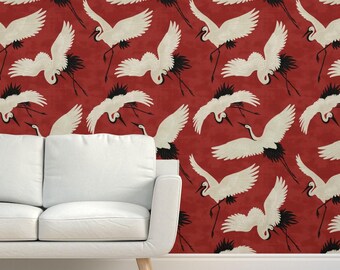 Elegante papel tapiz de tela de grullas - Cranes Red de kimsa - Papel tapiz de sisal texturizado maximalista con pájaros voladores en rojo marfil y negro de Spoonflower