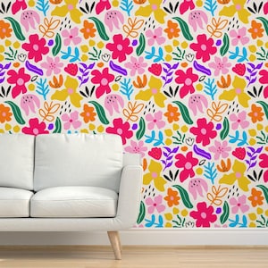 Happy Floral Grasscloth Wallpaper - Bright Floral Garden by priraj_designs - Bright Vibrant Colorful Textured Sisal Wallpaper by Spoonflower