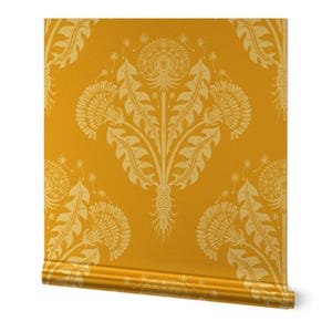 Carta da parati floreale damascata in oro o argento metallizzato - Stampa a blocchi di tarassaco di rebelform - Rotolo di carta da parati boho con tarassaco giallo di Spoonflower