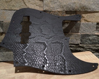 Golpeador de bajo Jazz personalizado con placa de rasguño de piel de serpiente negra para Fender