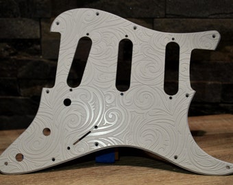 Witte slagplaat met spiraalstructuur - past op Fender Stratocaster - gemaakt in de VS