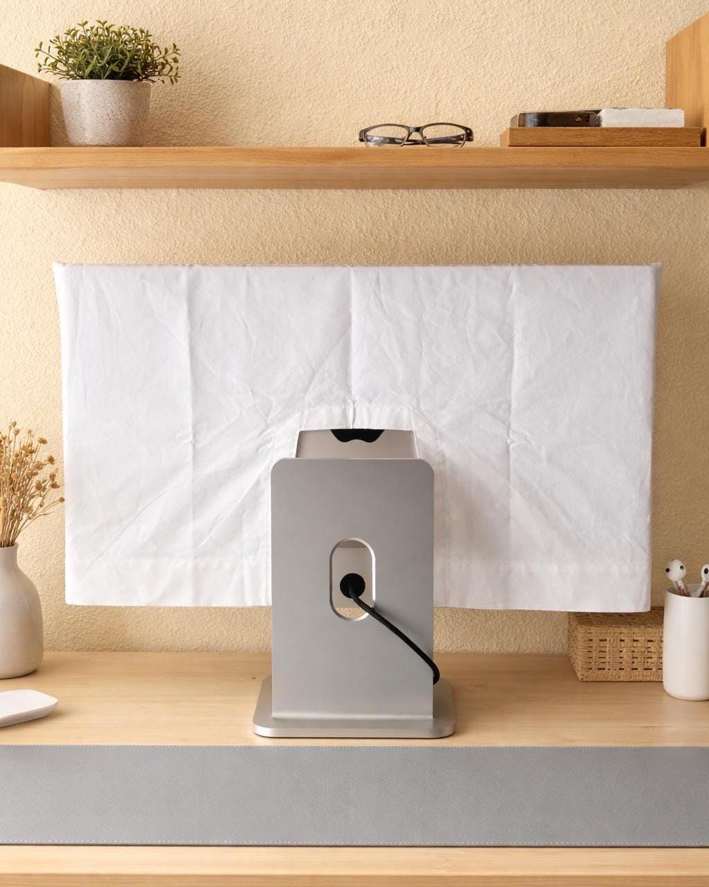 Apple Studio Display Dust Cover - Etsy
