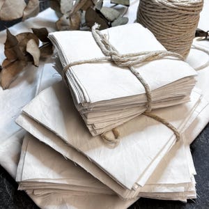 Białe kwadraty z tkaniny patchworkowej – 0,5 kg, gotowe kwadraty z tkaniny | 5 rozmiarów | Do pikowania, patchworku i majsterkowania