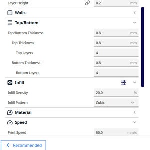 Puede incluir: Captura de pantalla de un panel de configuraci&oacute;n de impresi&oacute;n 3D con opciones para la altura de capa, las paredes, la parte superior/inferior, el relleno, el material y la velocidad. La altura de capa est&aacute; configurada en 0,2 mm, la densidad de relleno est&aacute; configurada en 20% y la velocidad de impresi&oacute;n est&aacute; configurada en 50 mm/s.