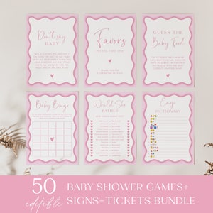 Könnte beinhalten: Ein Satz von 50 druckbaren Babyparty-Spielkarten mit rosa und weißen Rändern. Die Karten zeigen verschiedene Spiele wie "Sag nicht Baby", "Errate das Babyessen", "Baby Bingo", "Würde sie lieber" und "Emoji-Pictionary".