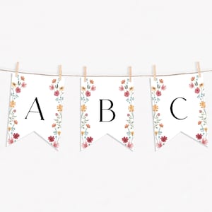 Modello di striscione con fiori di campo, striscione personalizzato modificabile, fiori boho, bandierine per baby shower, striscione colorato per compleanno floreale, baby shower in giardino / BM05