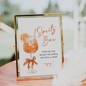 Modèle de plaque de bar Spritz Aperol Impression cocktail Spritz Aperol Plaque de bar Spritz de mariage L'amour au premier sprint Affiche de cocktail de douche nuptiale | KL03