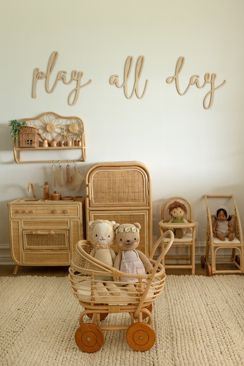 Harper Doll Pram Children's Toy & Photo Prop image 3