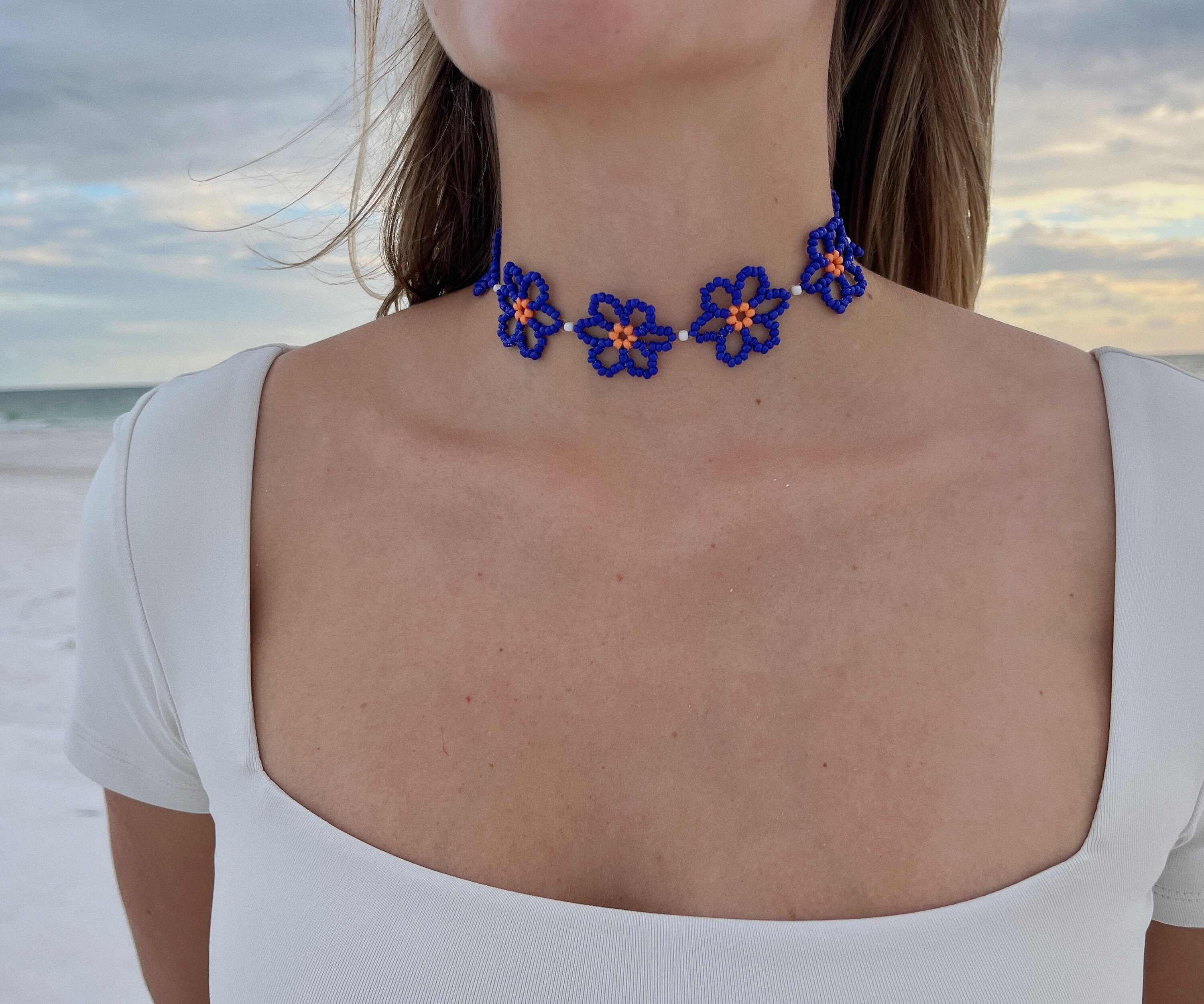 Daisy Beaded Necklace main image 1