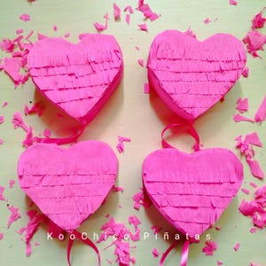 Heart mini pinatas for birthday gifts, heart party favors, wedding mini pinatas, Valentine&#39;s day pinata, love pinata, gender reveal pinata