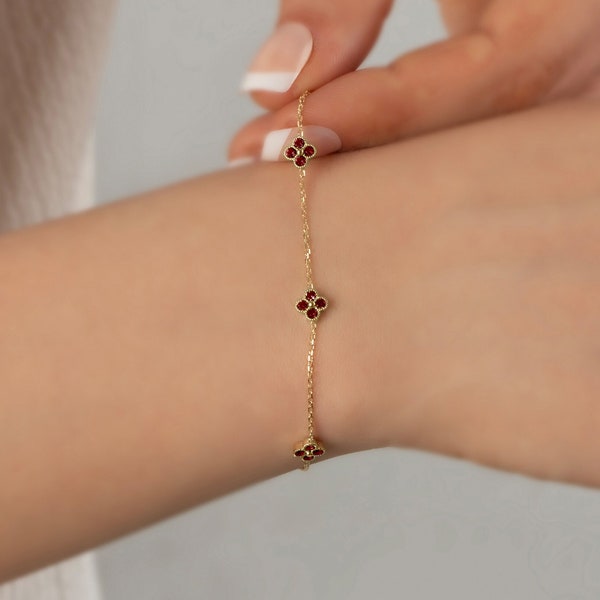 Clover Leaf Ruby Bracelet Gold • 14k Gold Bracelet Gold • Dainty Bracelet Gold • 5 Clover Bracelet Gold • Vintage Clover Bracelet Gold