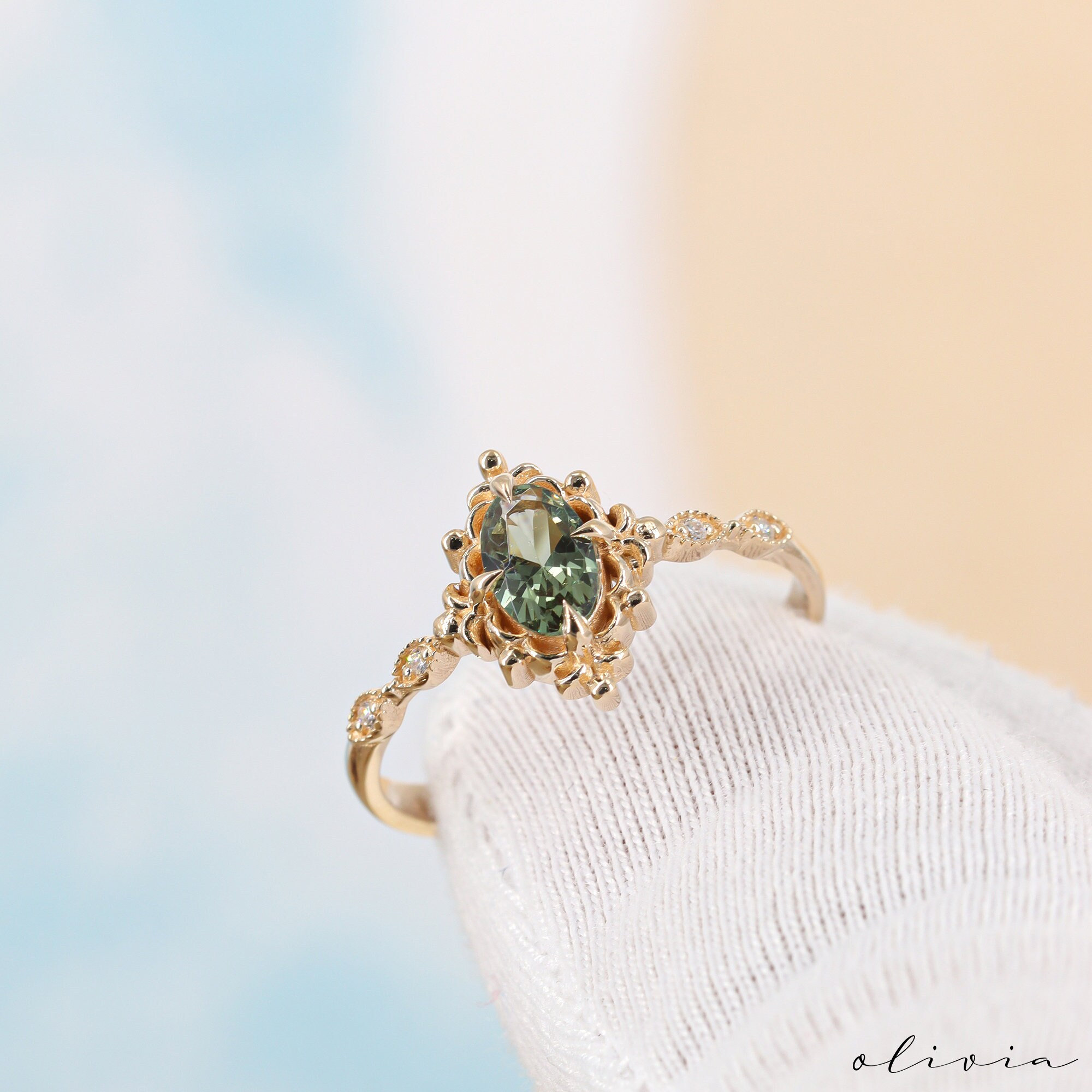 Vintage Engagement Ring • Green Sapphire Ring • Art Deco Rings • Dainty Gold Vintage Rings • Diamond Vintage Rings • Vintage Inspired Rings