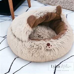 Cosy Cat Nest, Warm Fluffy Pet Bed, Safe Enclosed Pet Nest, Exciting Pet Bed, Fully Enclosed Warm Cat Bed, Calming Pet Bed, Animal Furniture