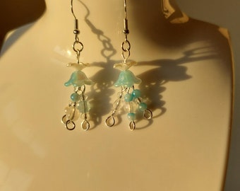 Handmade Beaded Jellyfish Earrings, Dainty Blue Glass Jewelry, Dangly Dainty Earrings, Summer Beach Earrings, Birthday Gift, Christmas Gift
