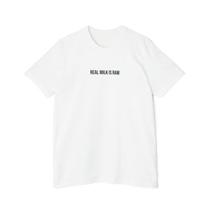 Real Milk is Raw Tshirt Raw Milk T Shirt Homestead Shirt Natural Mama Homemaker Shirt Farmer Gift T-shirt Homesteader Mom Shirt Gift
