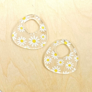 Spring Daisy Print Carmen Acrylic Earring Blanks - DIY Spring Dangle Earrings - Jewelry Supplies - Blanks for Earring Makers