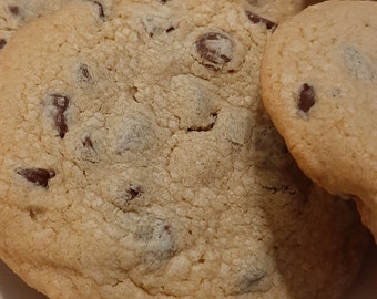 Gluten-Free Chocolate Chip Cookies, 4 large individually wrapped cookies.