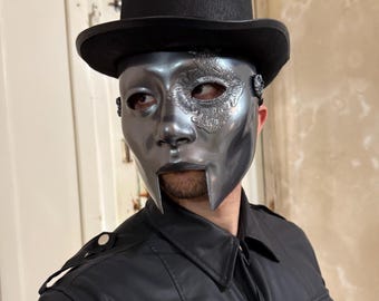 Masque Ghost Nameless Ghoul - Édition Skeletá (finition métallique personnalisée) - Masque inspiré